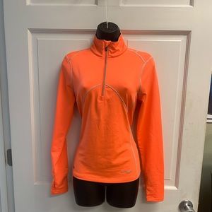 SAUCONY 1/4 zip pull over. Many Features! EUC MED